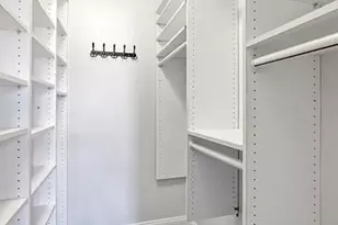 20 Hammond Pond Pkwy, Newton, MA 02467 - Photo 10