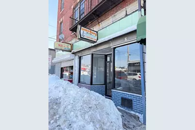 13 Newbury St, Lawrence, MA 01840 - Photo 8