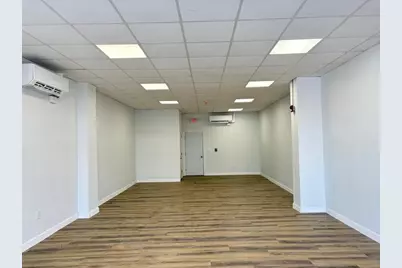 13 Newbury St, Lawrence, MA 01840 - Photo 6