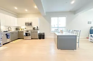 33 Ward St, Boston, MA 02127 - Photo 2