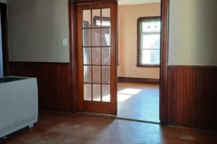 196 Hope St, Fall River, MA 02721 - Photo 4