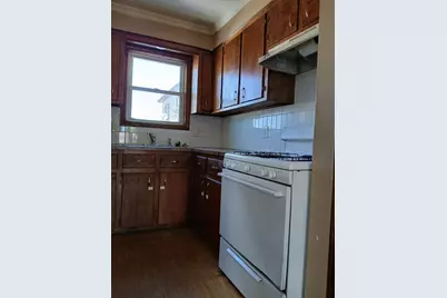 196 Hope St #2, Fall River, MA 02721 - Photo 10