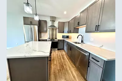 21 Summer St #302, Natick, MA 01760 - Photo 8