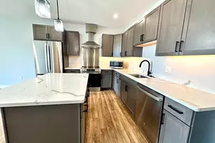 21 Summer St, Natick, MA 01760 - Photo 8