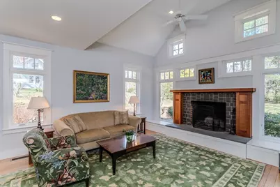 60 Red Gate Ln, Amherst, MA 01002 - Photo 16