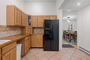 570 Shawmut Ave, New Bedford, MA 02740 - Photo 16