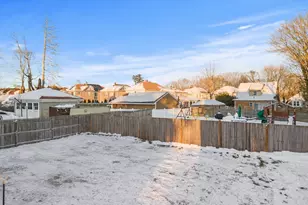 570 Shawmut Ave, New Bedford, MA 02740 - Photo 6