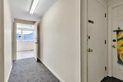 344 Boston Post Road E, Marlborough, MA 01752 - Photo 4