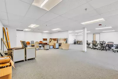 344 Boston Post Road E, Marlborough, MA 01752 - Photo 14