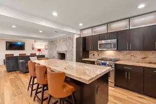 6 Henchman St, Boston, MA 02113 - Photo 1