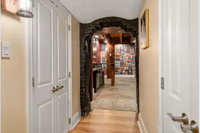 6 Henchman St #4-6, Boston, MA 02113 - Photo 10