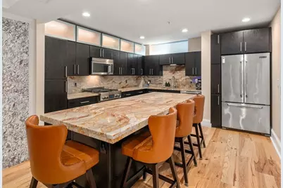 6 Henchman St #4-6, Boston, MA 02113 - Photo 2
