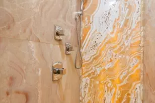 6 Henchman St, Boston, MA 02113 - Photo 16