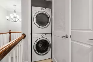 6 Henchman St, Boston, MA 02113 - Photo 28