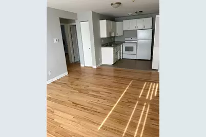 39 Carey Ave #5, Watertown, MA 02472 - Photo 2