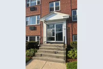 39 Carey Ave #5, Watertown, MA 02472 - Photo 1