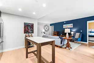 932 Broadway, Chelsea, MA 02150 - Photo 10