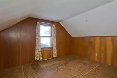 54 Dudley St, Springfield, MA 01095 - Photo 32