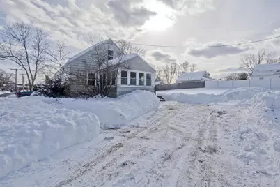 54 Dudley St, Springfield, MA 01095 - Photo 6