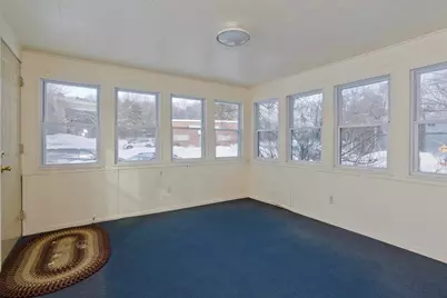 54 Dudley St, Springfield, MA 01095 - Photo 8