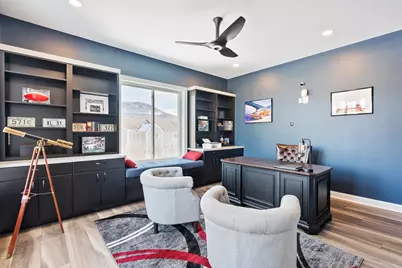 36 & 36R Holly Circle, Easthampton, MA 01027 - Photo 6