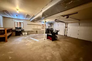 27 Ledgewood Rd, Framingham, MA 01701 - Photo 18