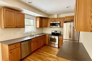 27 Ledgewood Rd, Framingham, MA 01701 - Photo 2