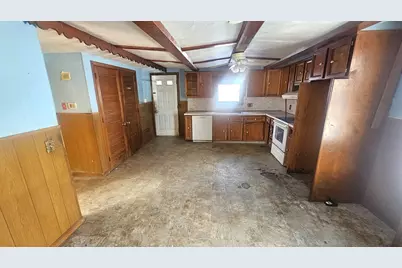 118 Wait, Springfield, MA 01104 - Photo 18