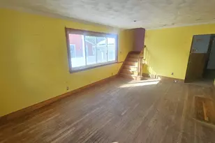 118 Wait, Springfield, MA 01104 - Photo 6