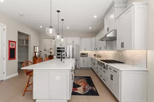 77 Wheeler Dr, Boxborough, MA 01719 - Photo 10