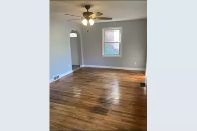 45 Pilgrim Ave, Worcester, MA 01604 - Photo 2