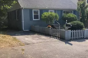 45 Pilgrim Ave, Worcester, MA 01604 - Photo 10