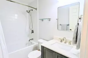 20 Central St, Salem, MA 01970 - Photo 14