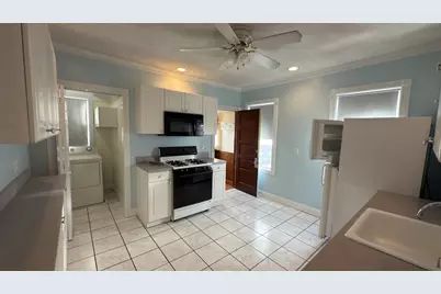 18 Bigelow St #3, Boston, MA 02135 - Photo 4