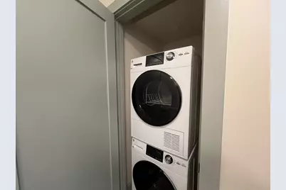 160 Seabury St #32, Fall River, MA 02720 - Photo 2