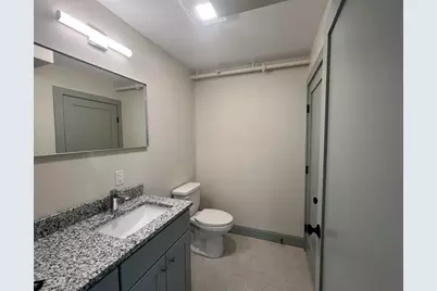 160 Seabury St #32, Fall River, MA 02720 - Photo 2