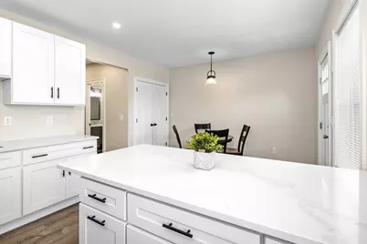 242 Atlantic Ave #2, Hull, MA 02045 - Photo 6