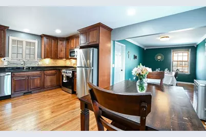 46 Lilac Ave, Somerset, MA 02726 - Photo 12
