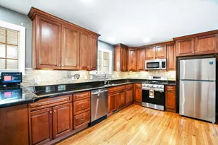 46 Lilac Ave, Somerset, MA 02726 - Photo 10