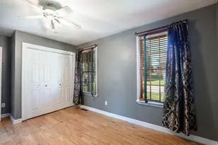 46 Lilac Ave, Somerset, MA 02726 - Photo 10