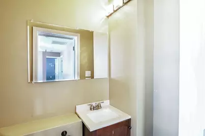 46 Lilac Ave, Somerset, MA 02726 - Photo 18