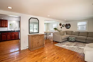 71 County St, Lakeville, MA 02347 - Photo 10