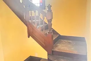 41 Lynwood Ave, Holyoke, MA 01040 - Photo 18