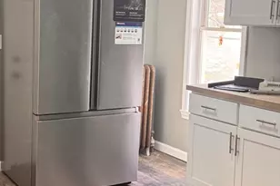 41 Lynwood Ave, Holyoke, MA 01040 - Photo 28