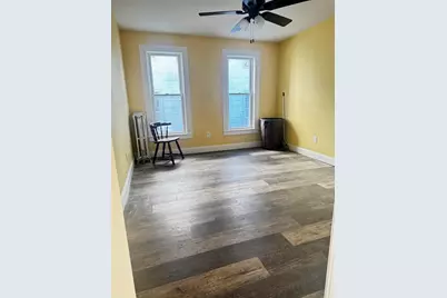 41 Lynwood Ave, Holyoke, MA 01040 - Photo 16