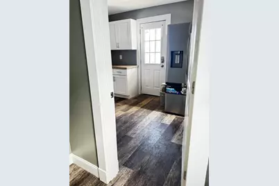 41 Lynwood Ave, Holyoke, MA 01040 - Photo 10