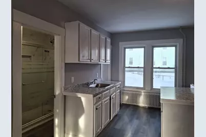 14 Florence St #1, Leominster, MA 01453 - Photo 4