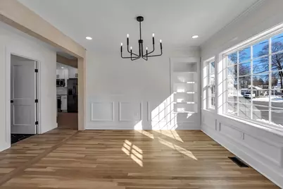 4 Hancock St, Shrewsbury, MA 01545 - Photo 8