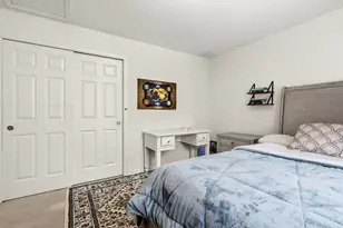 181 Tarkiln Pl, New Bedford, MA 02745 - Photo 18