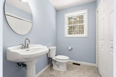 181 Tarkiln Pl, New Bedford, MA 02745 - Photo 10